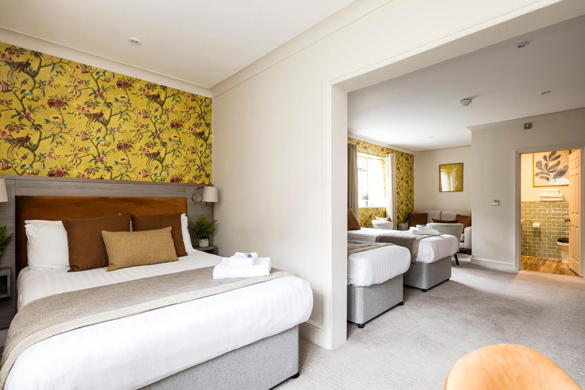 The Holt Hotel Steeple Aston Bagian luar foto