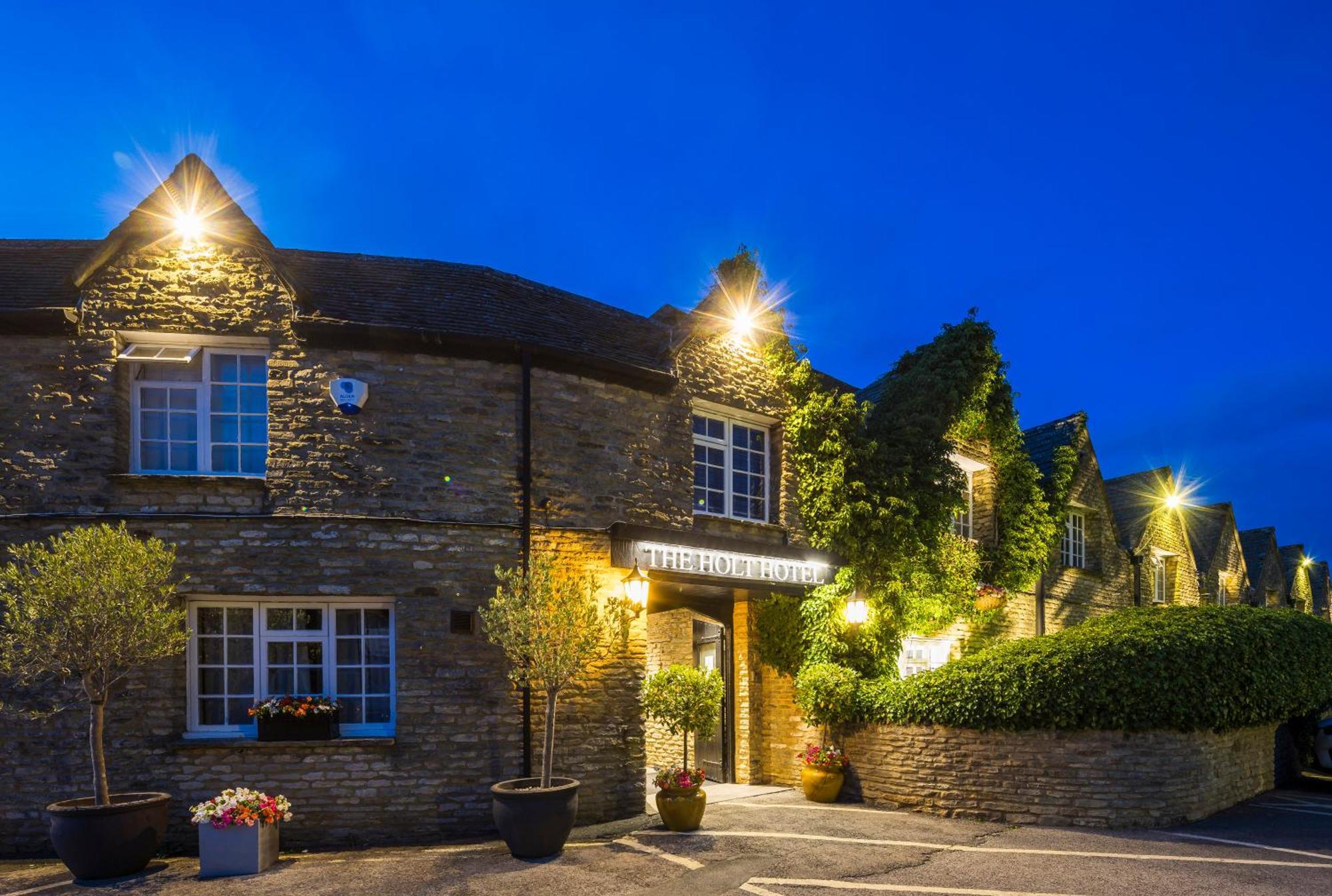 The Holt Hotel Steeple Aston Bagian luar foto