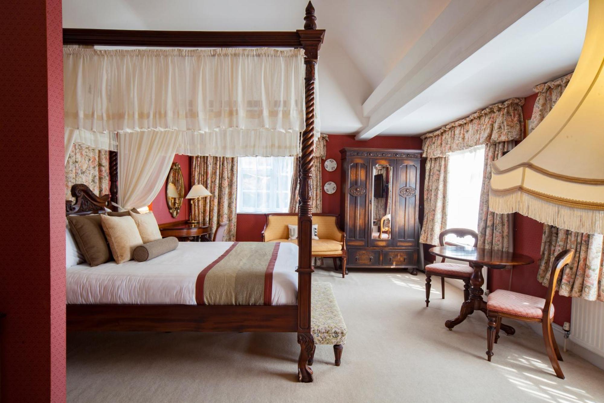 The Holt Hotel Steeple Aston Bagian luar foto