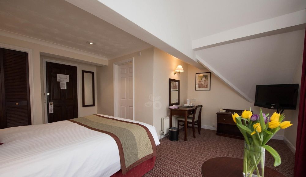 The Holt Hotel Steeple Aston Bagian luar foto